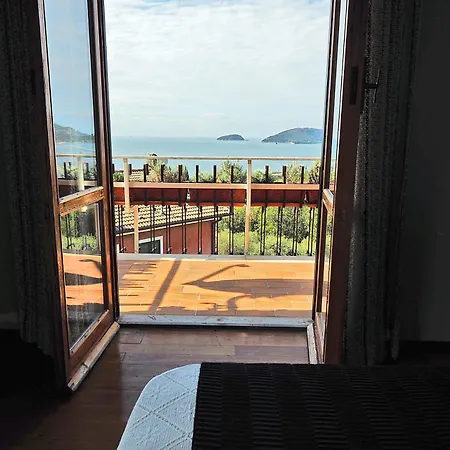 Casale Amati Al Mare شقة ليريسي
