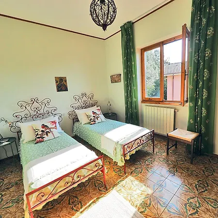 Casale Amati Al Mare ليريسي