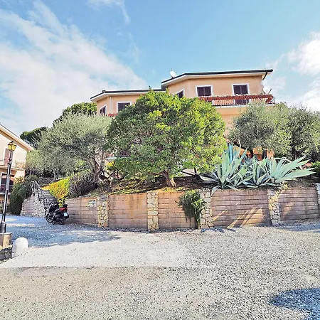 Casale Amati Al Mare شقة *